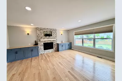2501 Ridgefield Drive, Belvidere, IL 61008 - Photo 11