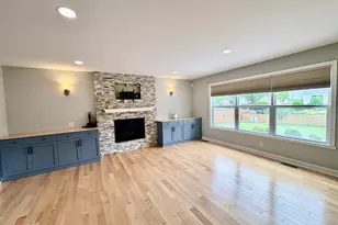 2501 Ridgefield Dr, Belvidere, IL 61008 - Photo 11
