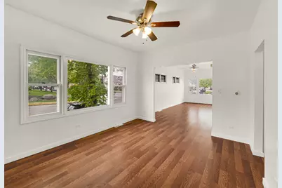2101 N Narragansett Avenue, Chicago, IL 60639 - Photo 9