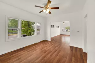2101 N Narragansett Ave, Chicago, IL 60639 - Photo 9