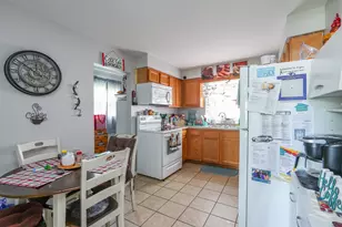 340 Nally Dr, Bourbonnais, IL 60914 - Photo 5