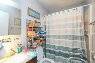 340 Nally Dr, Bourbonnais, IL 60914 - Photo 9