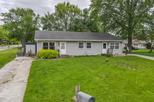 340 Nally Dr, Bourbonnais, IL 60914 - Photo 21