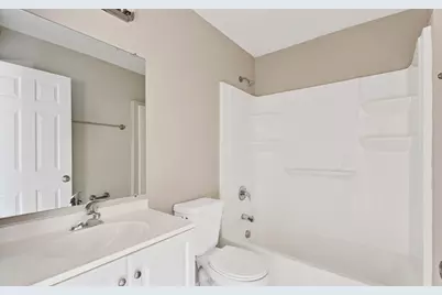 103 Harbor Drive #A, Oswego, IL 60543 - Photo 5