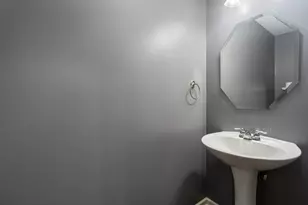 1902 Wildspring Pkwy, Joliet, IL 60431 - Photo 17