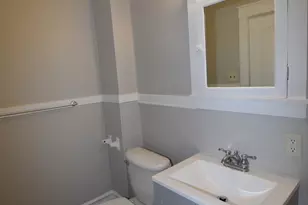 545 Hammond Ave, Aurora, IL 60506 - Photo 15