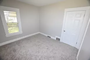 545 Hammond Ave, Aurora, IL 60506 - Photo 23