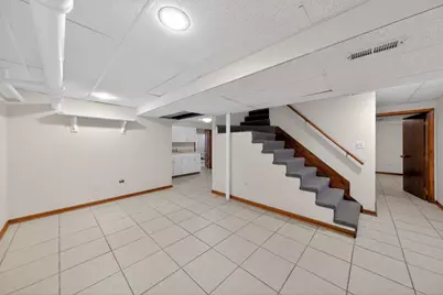 1152 E Walnut Avenue, Des Plaines, IL 60016 - Photo 21