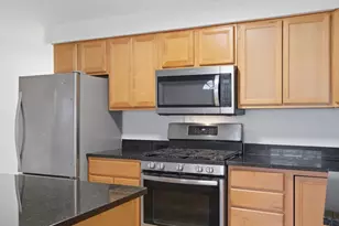 2741 N 75th Ct, Elmwood Park, IL 60707 - Photo 5