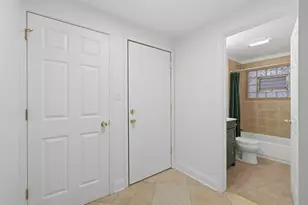 2741 N 75th Ct, Elmwood Park, IL 60707 - Photo 9