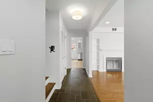 2666 Prairie Ave, Evanston, IL 60201 - Photo 3