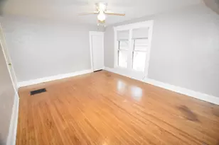 338 Marion Ave, Aurora, IL 60505 - Photo 5