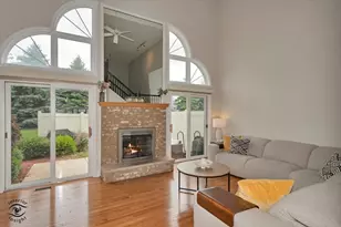 8590 Tullamore Dr, Tinley Park, IL 60487 - Photo 7