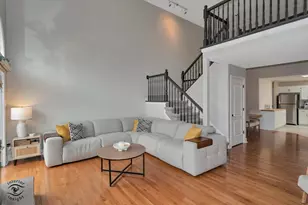 8590 Tullamore Dr, Tinley Park, IL 60487 - Photo 9