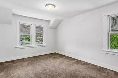 747 Watson Street, Aurora, IL 60505 - Photo 13