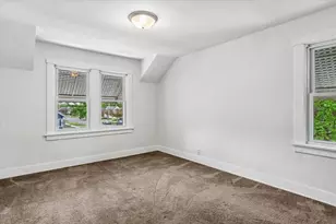 747 Watson St, Aurora, IL 60505 - Photo 13