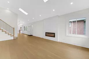 7135 N Ozark Ave, Chicago, IL 60631 - Photo 7