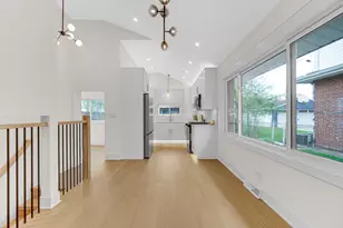 7135 N Ozark Ave, Chicago, IL 60631 - Photo 9