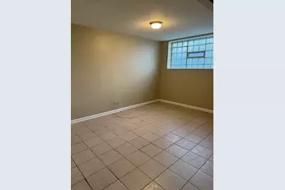 4764 S Shields Avenue, Chicago, IL 60609 - Photo 15