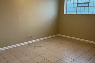 4764 S Shields Ave, Chicago, IL 60609 - Photo 15