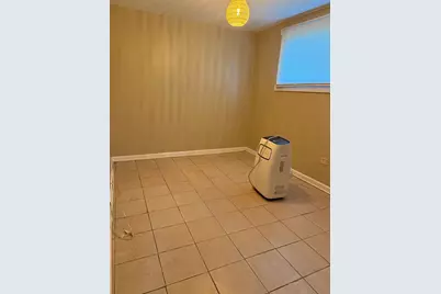 4764 S Shields Avenue, Chicago, IL 60609 - Photo 17