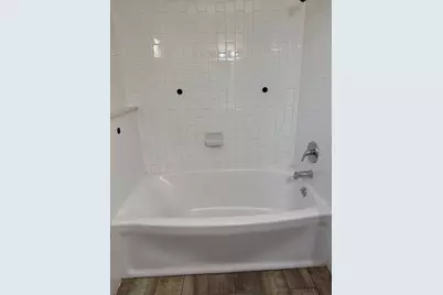 4764 S Shields Avenue, Chicago, IL 60609 - Photo 13