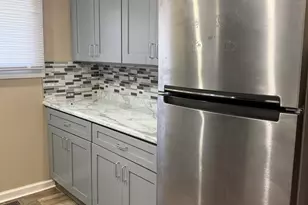 4764 S Shields Ave, Chicago, IL 60609 - Photo 5
