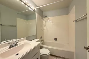 941 Yosemite Trail, Roselle, IL 60172 - Photo 13