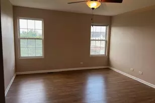 1022 Heron Cir, Joliet, IL 60431 - Photo 15