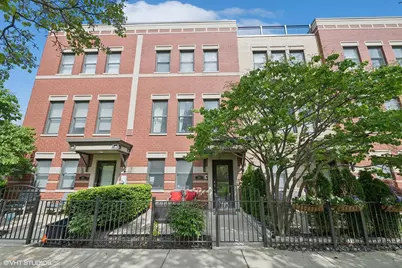 1053 N Kingsbury Street, Chicago, IL 60610 - Photo 1