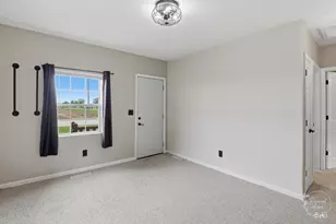 3029 S 8500E Rd, Saint Anne, IL 60964 - Photo 11