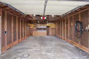 3029 S 8500E Rd, Saint Anne, IL 60964 - Photo 25