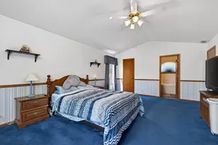 1868 Pastoral Ln, Hanover Park, IL 60133 - Photo 19