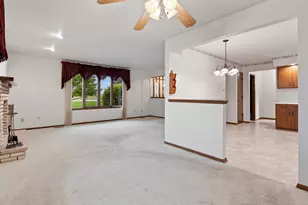 7520 W Willowood Ct, Orland Park, IL 60462 - Photo 11