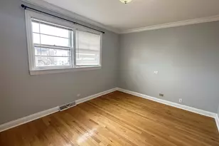 5717 N St Louis Ave, Chicago, IL 60659 - Photo 19