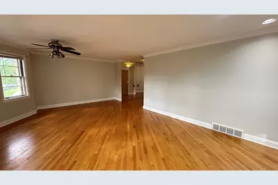 5717 N Saint Louis Avenue #2, Chicago, IL 60659 - Photo 5