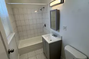 3915 W Potomac Ave, Chicago, IL 60651 - Photo 15
