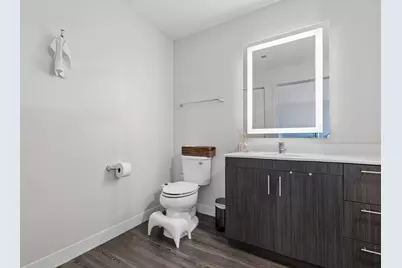 811 W Agatite Avenue #1404, Chicago, IL 60640 - Photo 11