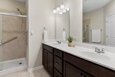 2682 Avondale Circle, Naperville, IL 60564 - Photo 13