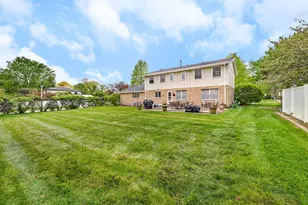 3212 Burr Oaks Dr, Joliet, IL 60431 - Photo 35