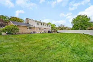 3212 Burr Oaks Dr, Joliet, IL 60431 - Photo 29