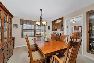 3212 Burr Oaks Dr, Joliet, IL 60431 - Photo 7