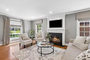 349 E Ridge Ave, Elmhurst, IL 60126 - Photo 3