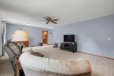 702 Van Buren Street, Monticello, IL 61856 - Photo 9