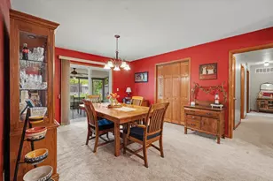 702 Van Buren St, Monticello, IL 61856 - Photo 17