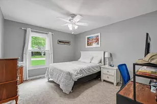 702 Van Buren St, Monticello, IL 61856 - Photo 23