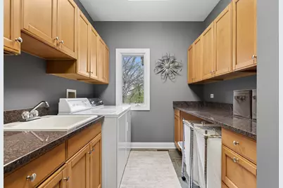 2719 Crystal Way, Prairie Grove, IL 60012 - Photo 19
