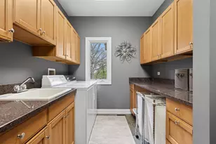 2719 Crystal Way, Prairie Grove, IL 60012 - Photo 19