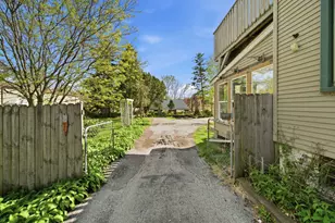 2261 136th St, Blue Island, IL 60406 - Photo 23