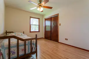 2906 Warren Dorris Dr, Joliet, IL 60435 - Photo 33